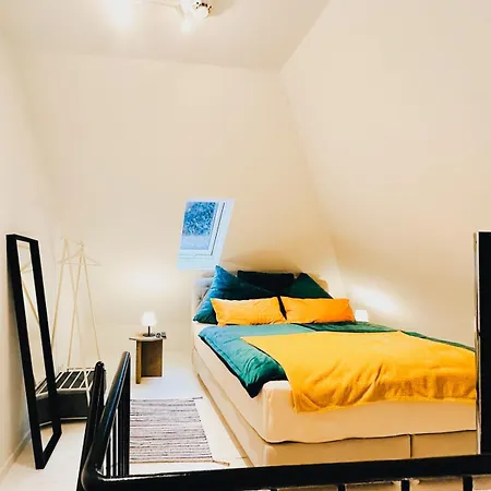 Art Loft In Old Factory Вупперталь